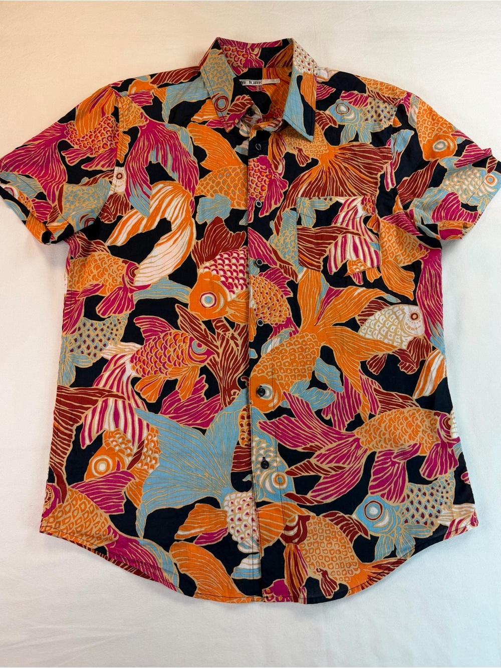 Mr. Turk Tropical Koi Fish Hawaiian Button Down Shirt Size Medium EUC